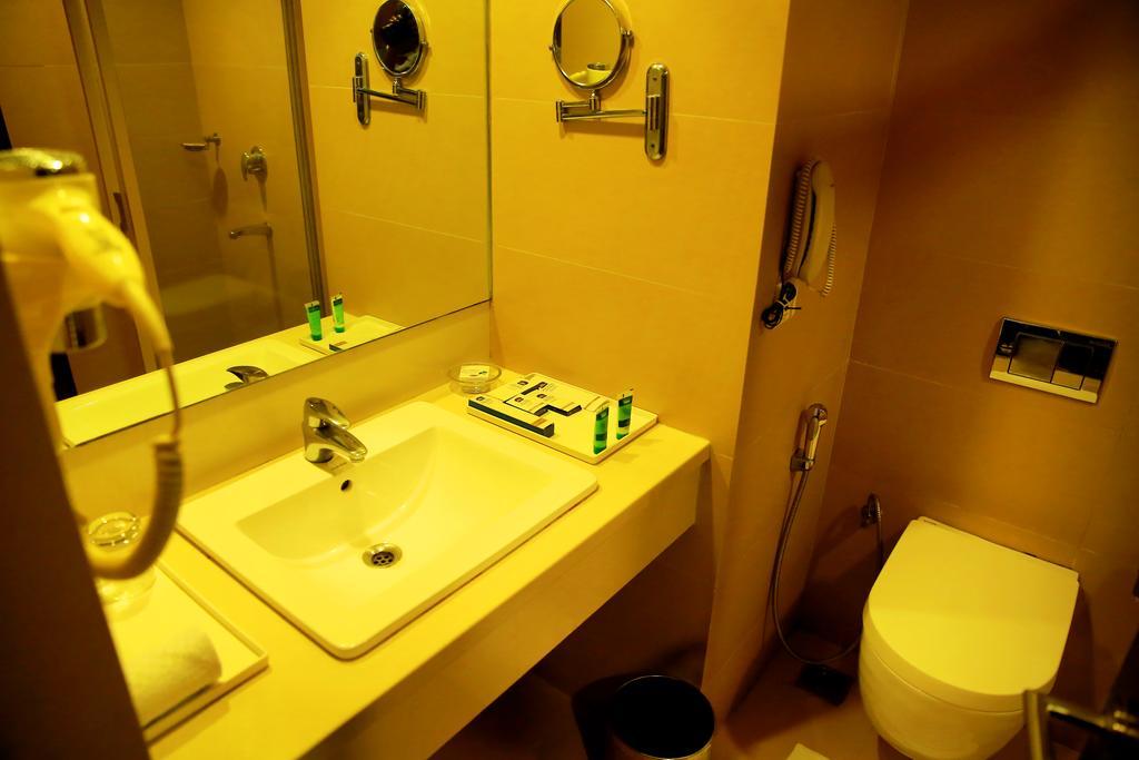 Best Western Jubilee Ridge Haydarabad Dış mekan fotoğraf